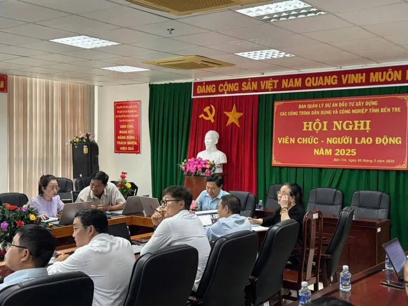 Cùng trao đổi công việc